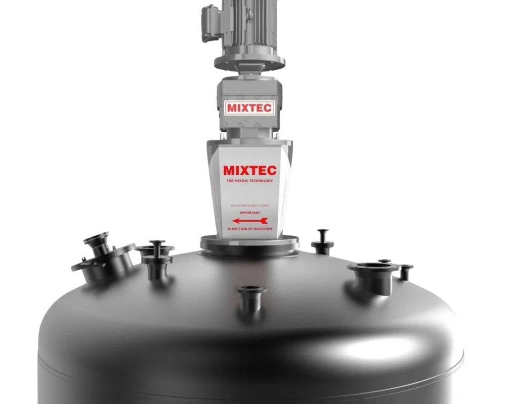 Mixtec 2000 Series closed-tank mixer mounted on a pressure vessel — MACWORX authorized distributor Canada