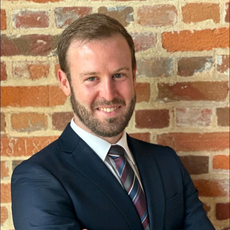 Kent McKinon — Sales and Operations, MACWORX INC